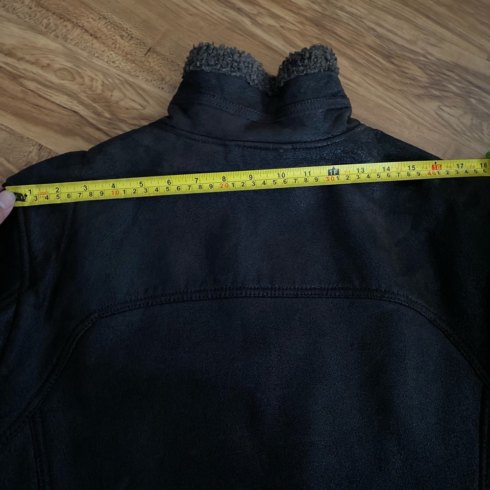 Danier leather jacket - Picture 6 of 9